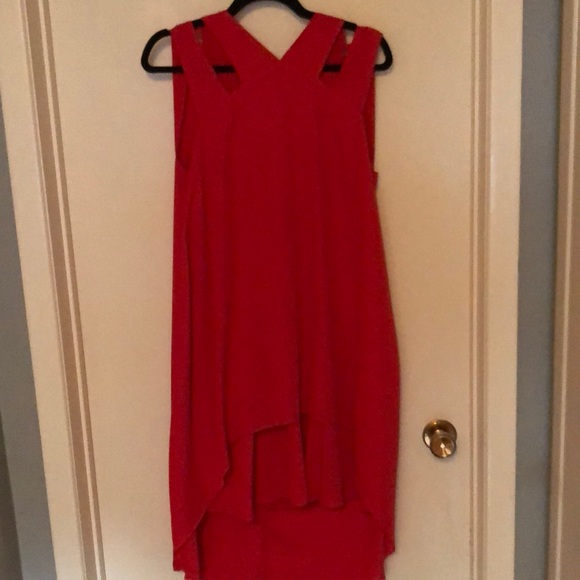 High low shift dress with pretty neckline - Picture 1 of 6